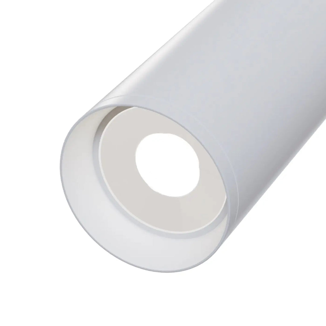 Spot directionnel led blanc avec base ronde et finition givrée avec ouverture circulaire centrale pour éclairage focus