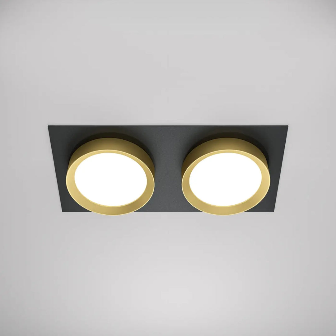Modern spot hoop double plafonnier encastré avec deux luminaires circulaires dorés dans un cadre noir élégant