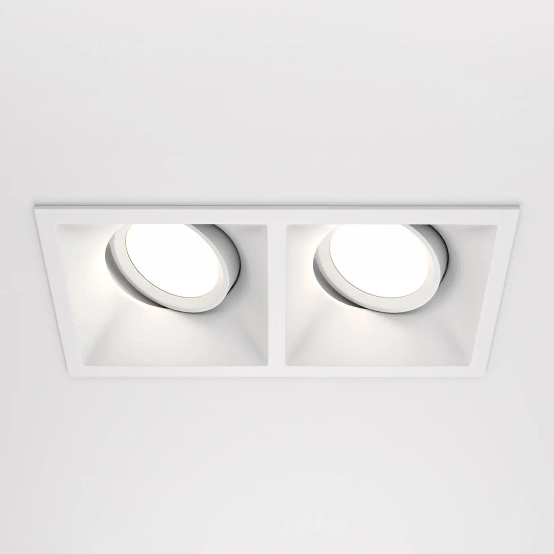 Spot encastrable dot double blanc rectangulaire avec deux ampoules led circulaires pour éclairage encastré