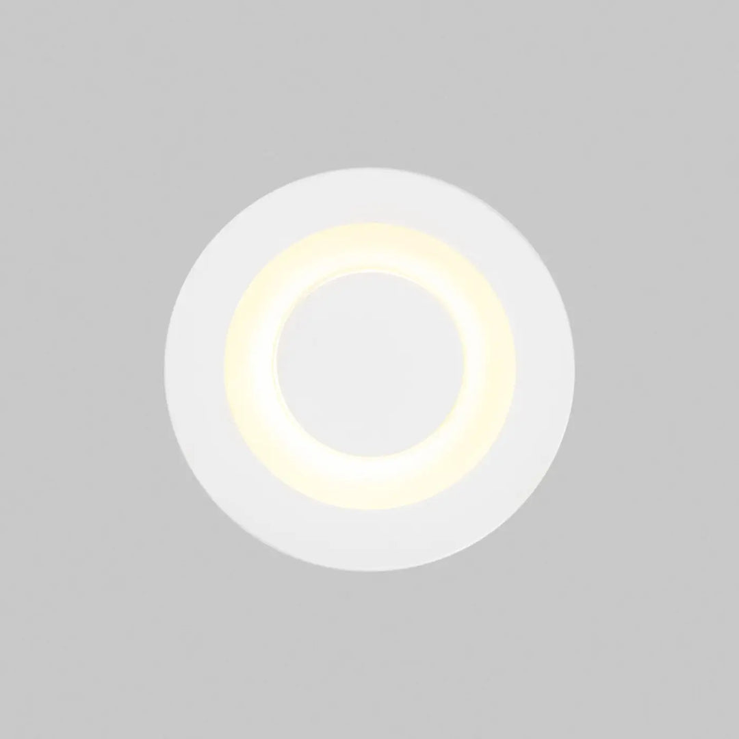 Spot encastrable limo led blanc avec anneau jaune chaud lumineux indice ip65 pour éclairage encastré étanche