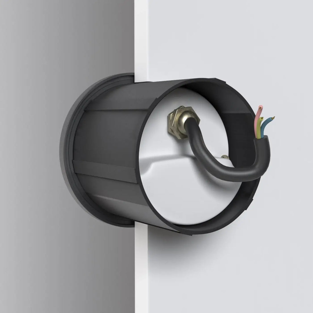 Balise ronde luminaire extérieur avec conduit électrique noir cylindrique et fils multicolores pour spot encastrable lock led