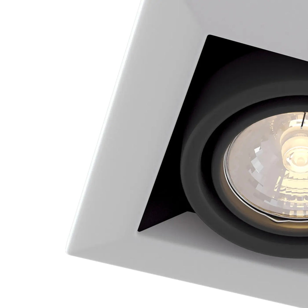 Spot metal modern carré blanc avec spot led éclairé et finition en acier noir pour un éclairage encastré contemporain