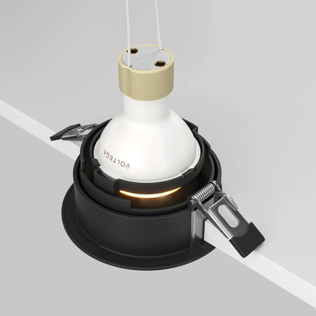 Spot encastré white and beige with enjoliveur noir mesh grille and metallic spring clamp for culot gu10 bulbs