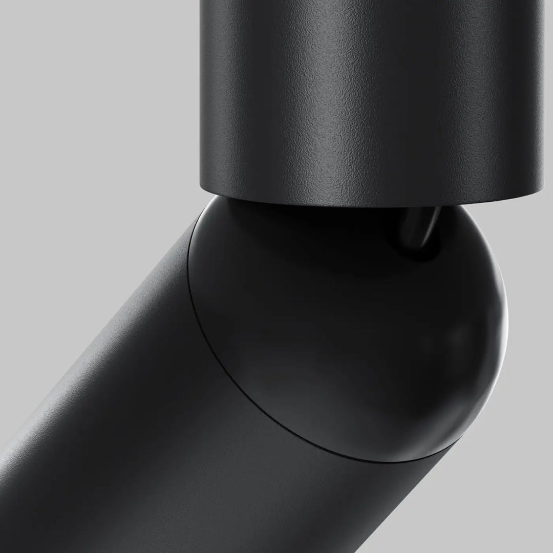Bras de lampe spot focus focus t long en tube fin noir mat avec articulation arrondie lisse