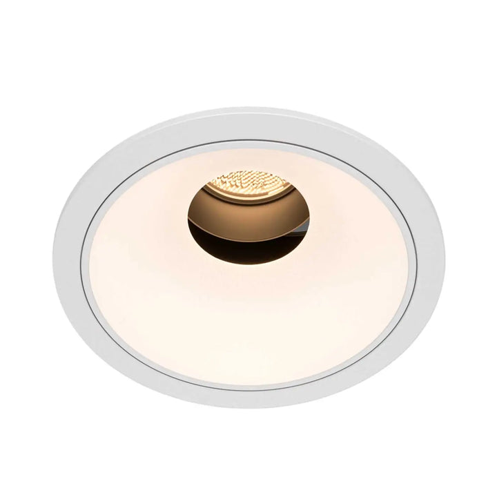 Spot led encastré blanc ovale avec ampoule centrale dorée et diffuseur en verre dépoli orientable wise led intégrée