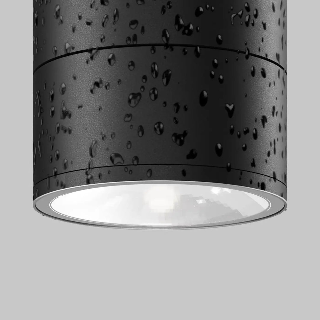 Spot spin spot led orientable cylindrique noir mat outdoor avec finition texturée et gouttes d’eau visibles