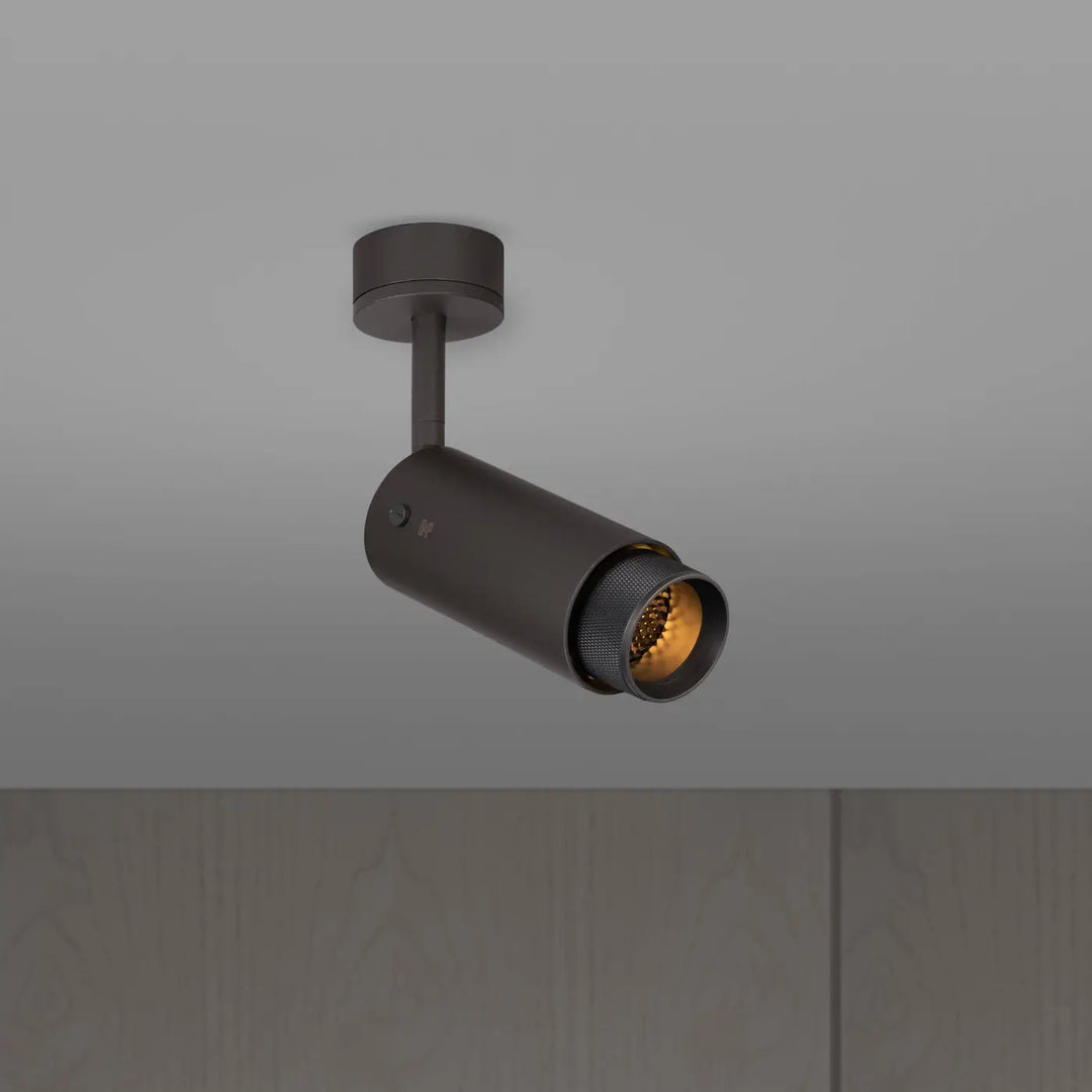 Spot orientable Exhaust à gravure quadrillée Graphite finition bronze fumé, vue 3 #couleur_gris