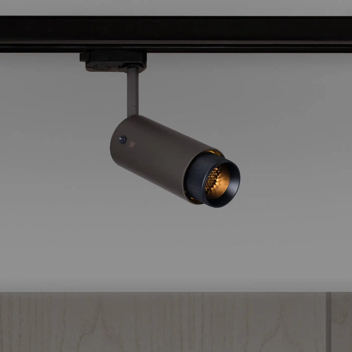 Spot sur rail Exhaust à gravure quadrillée Graphite, finition noire #couleur_noir