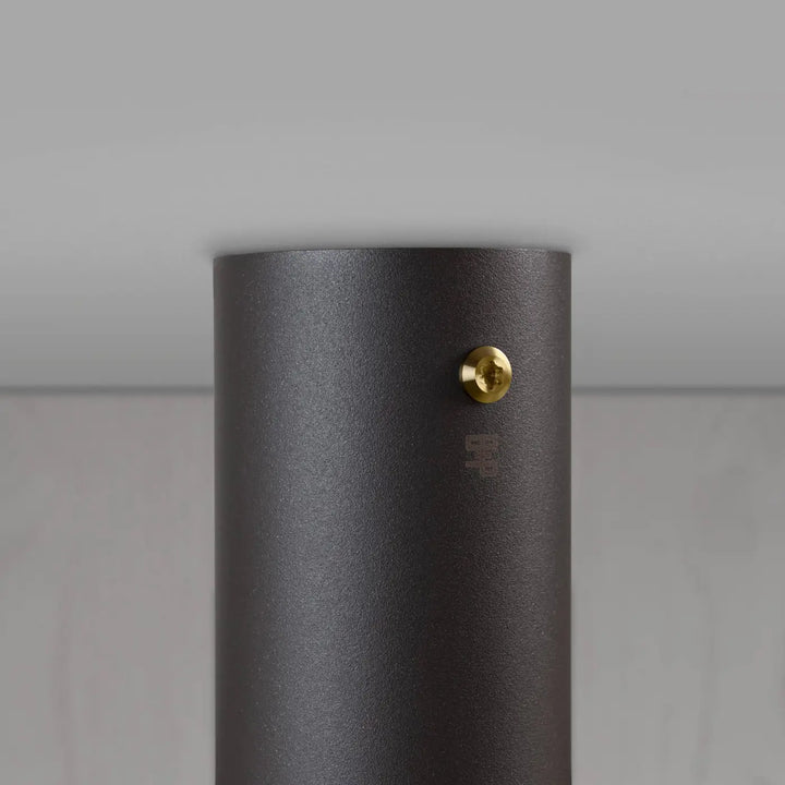 Spot en saillie Exhaust à gravure alignée Graphite, détails en acier brûlé, troisième vue #couleur_multicolore