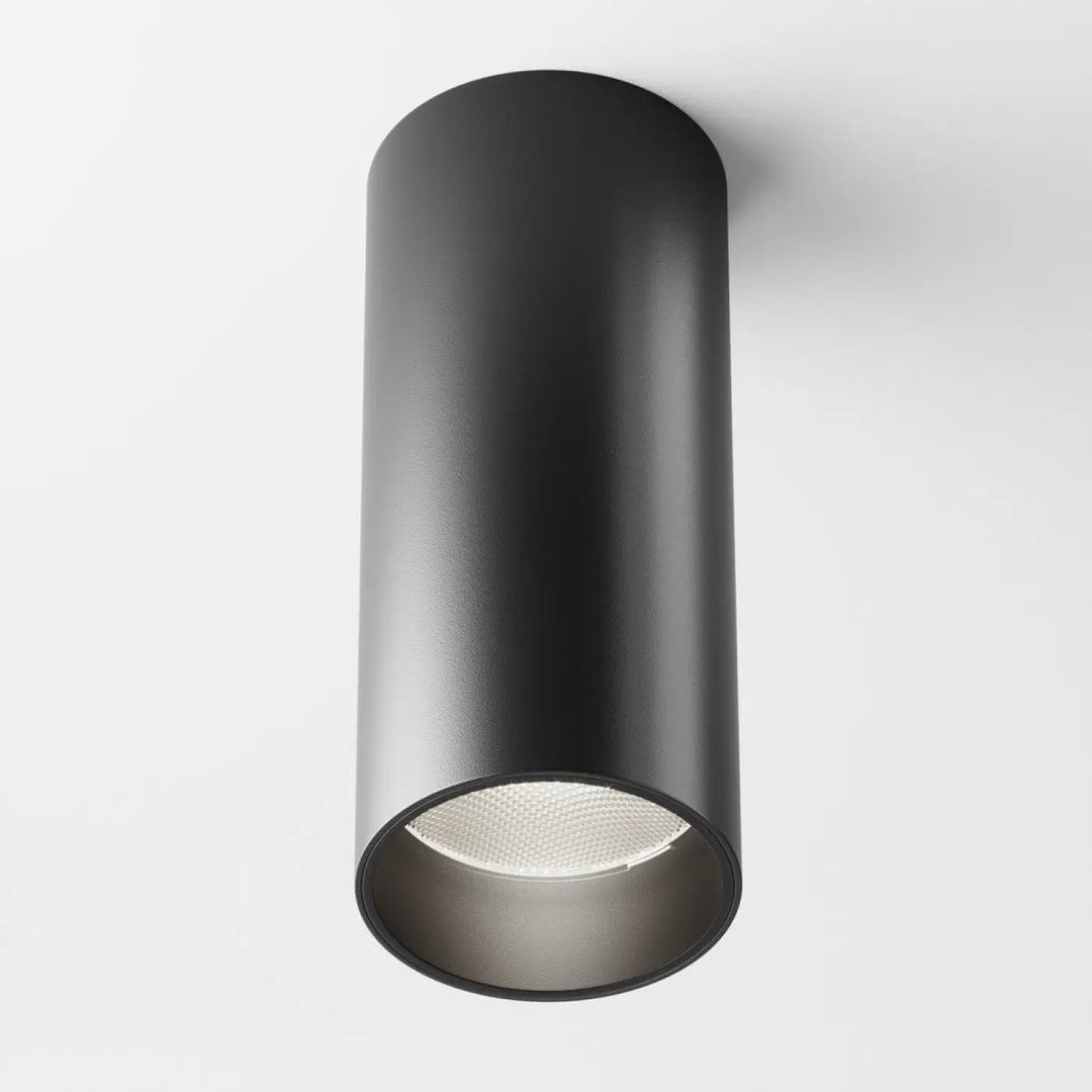 Spot focus led cylindre noir mat avec led intégrée version dimmable pour éclairage encastré plafond