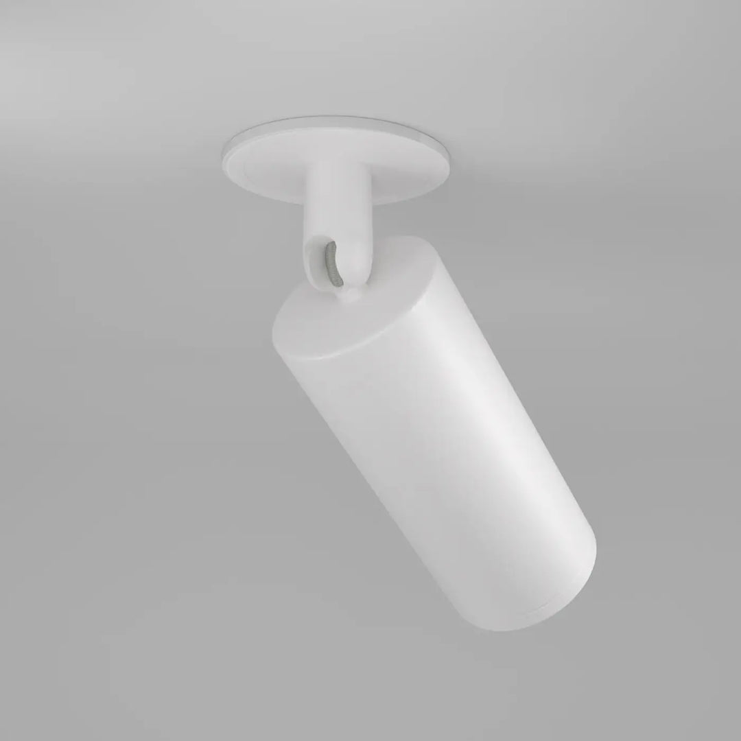 Spot focus semi-encastré long cylindre orientable blanc mat avec tête ajustable pour plafonnier