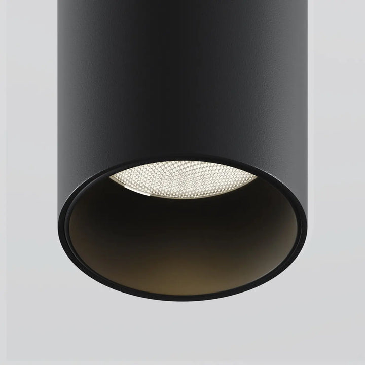 Spot semi-encastré focus noir cylindrique avec led intégrée et diffuseur alvéolé en finition mate tube ultra-fin