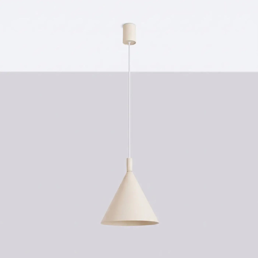 Suspension Luminaire beige éteinte, vue rapprochée