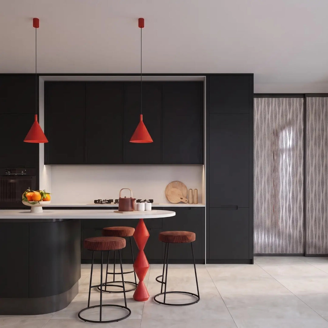 Suspension Luminaire rouge dans un intérieur contemporain