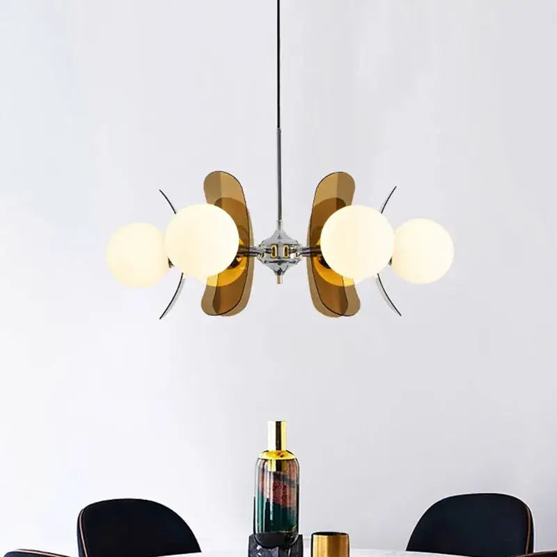 Suspension acrylique design sculptural et verre style raffiné