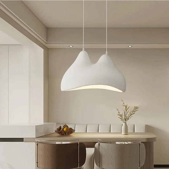Suspension artistique blanche forme organique moderne design
