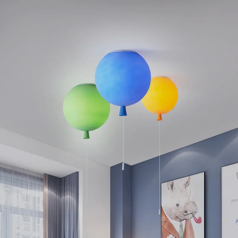 Suspension Ballon Coloré Design Ludique Idéal Chambre Enfant Moderne