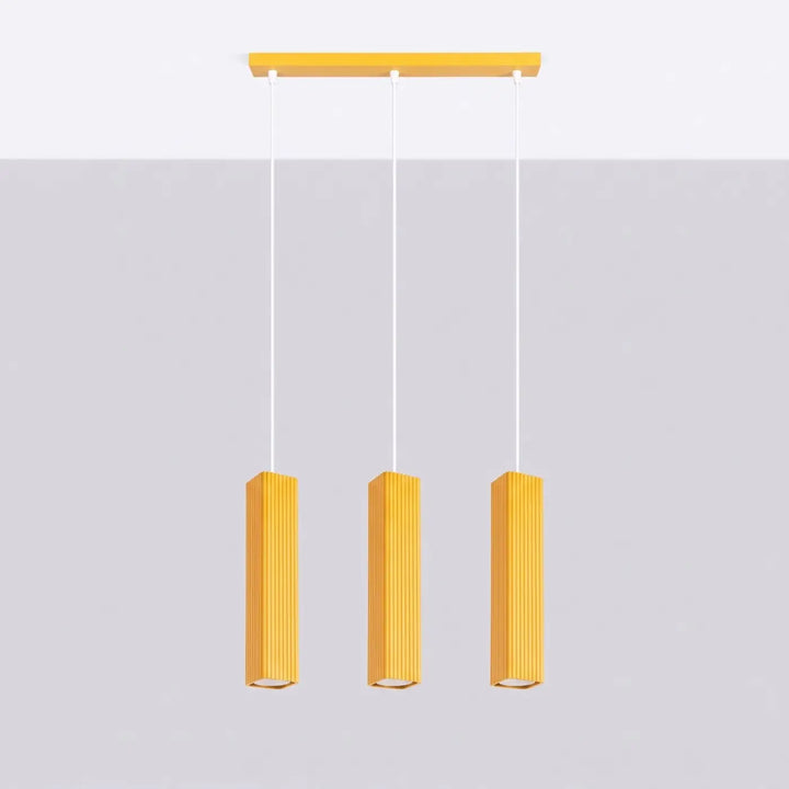 Suspension Rayo jaune en ligne à 3 tubes cannelés, éteinte