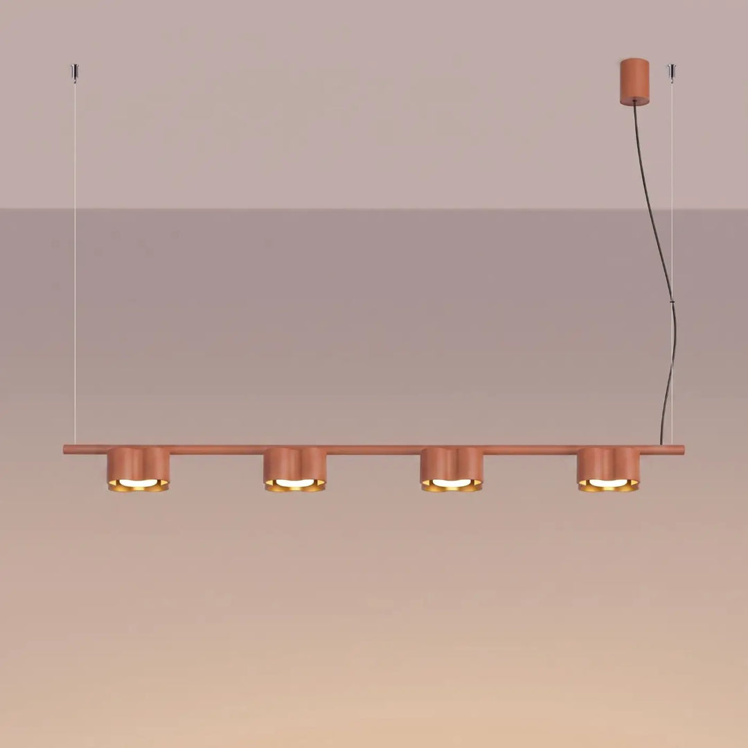 Suspension Ovio ocre rouge en aluminium, allumée