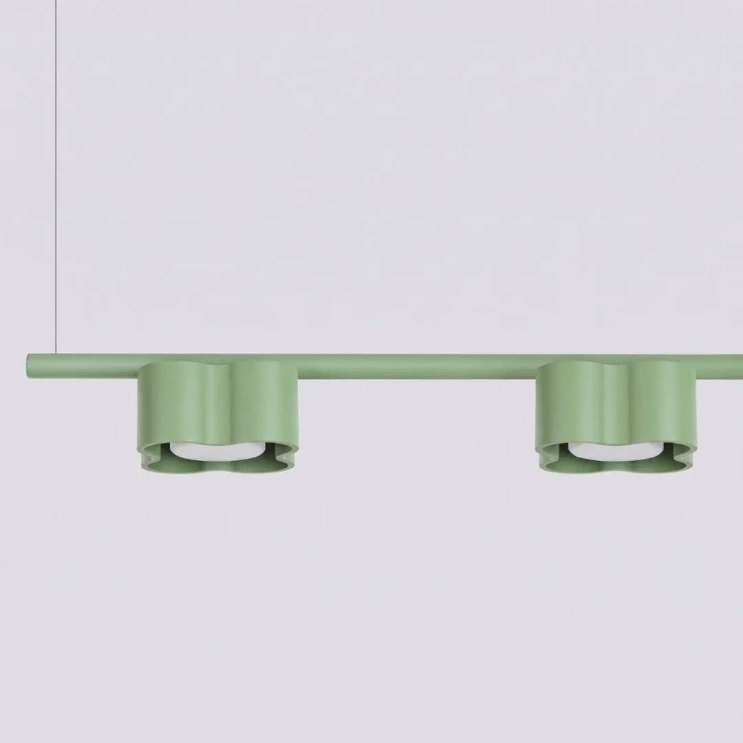 Suspension Ovio sauge en aluminium, détail du contour ondulé
