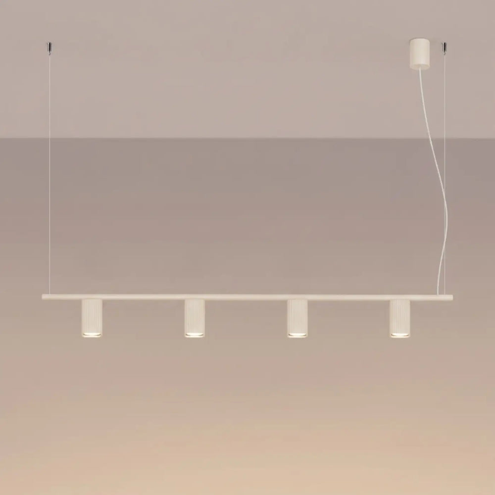 Suspension Rayo beige en aluminium, allumée