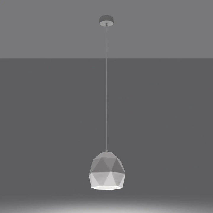 Suspension Mint en céramique blanche taillée en diamant, allumée