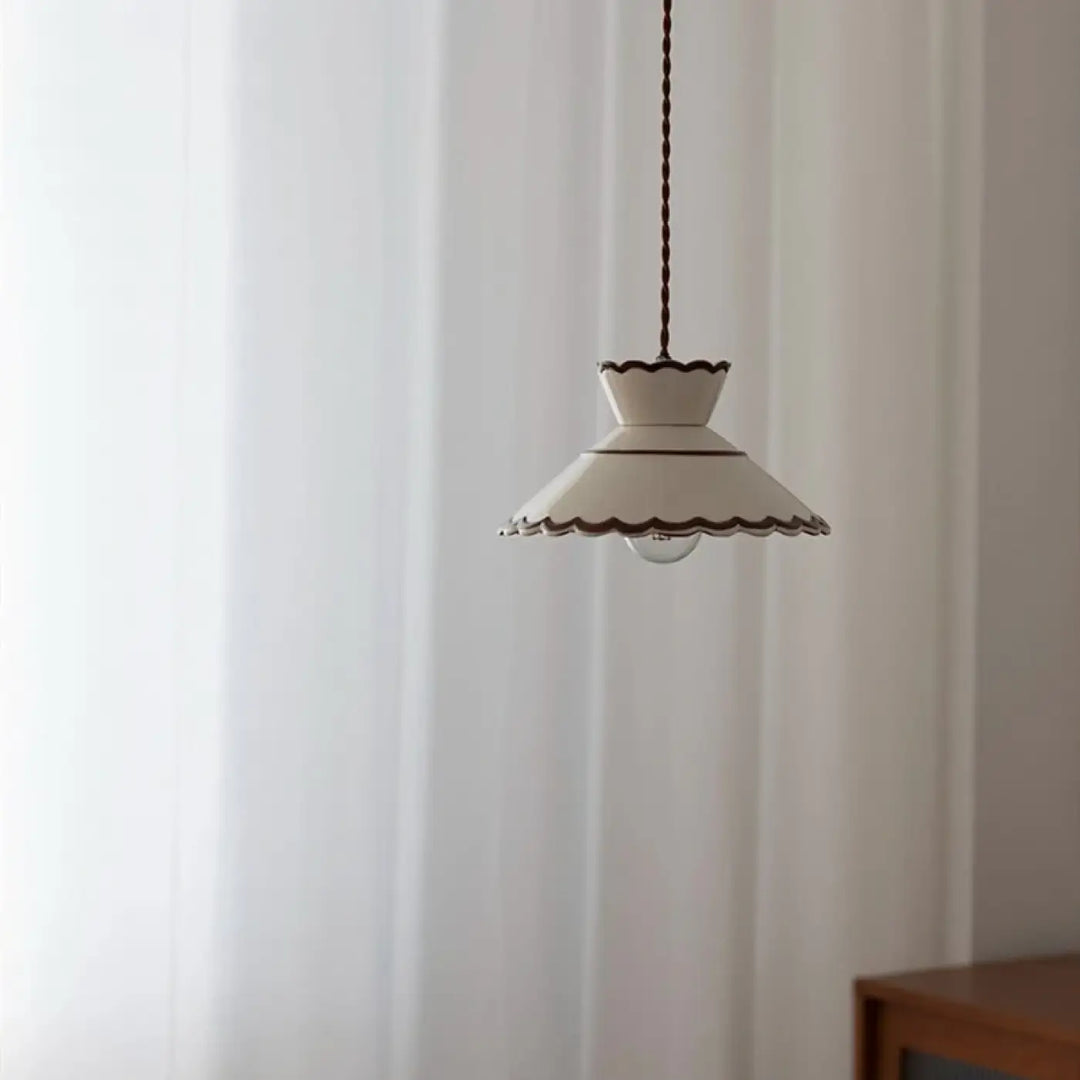 Suspension élégante style rétro beige chic vintage