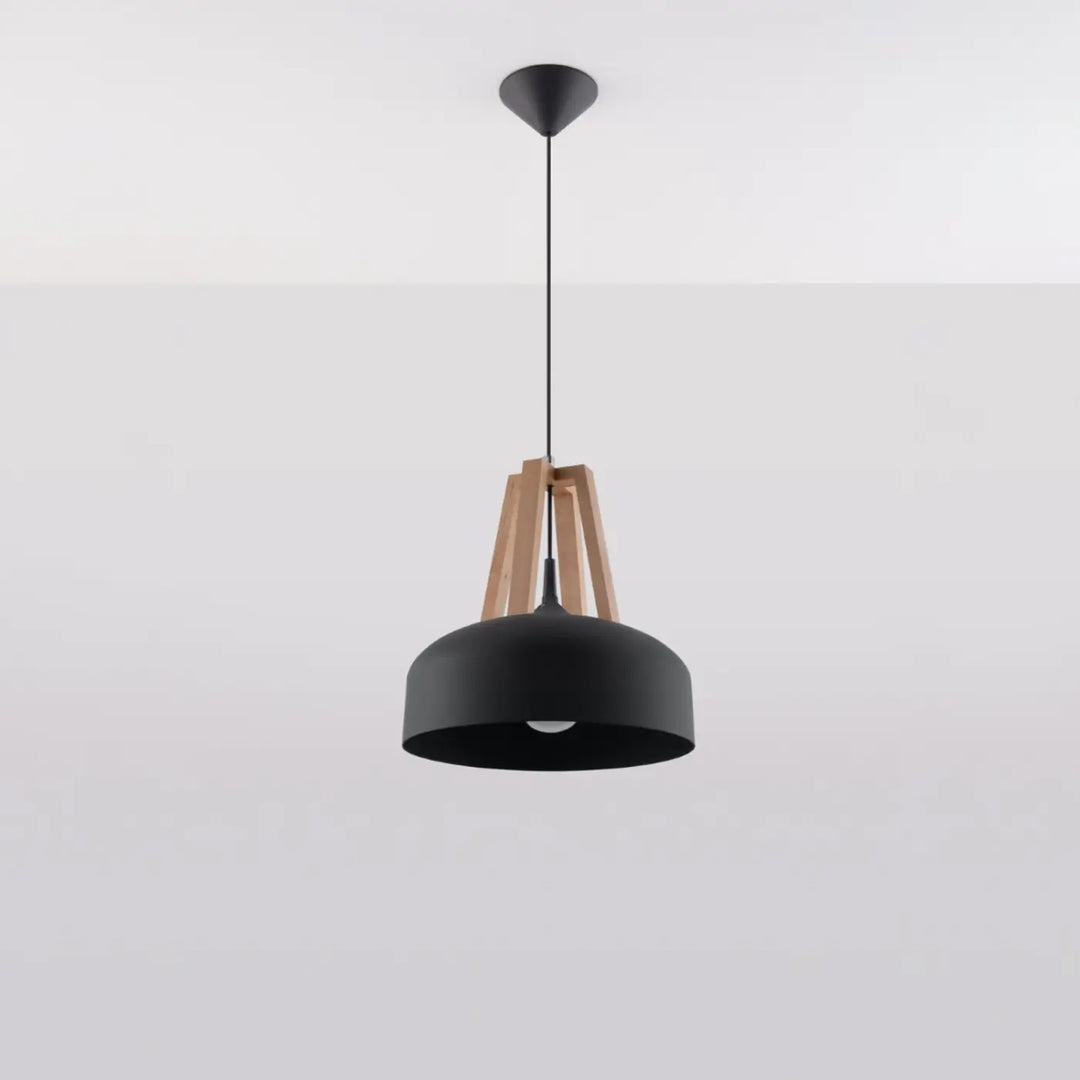 Suspension Casco à coupole noire à montants en bois naturel, éteinte