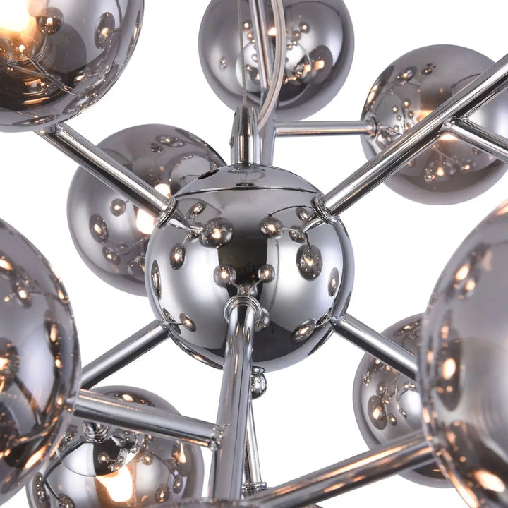 Suspension dallas en chrome avec ampoules sphériques réfléchissantes et tiges métalliques polies pour salle à manger
