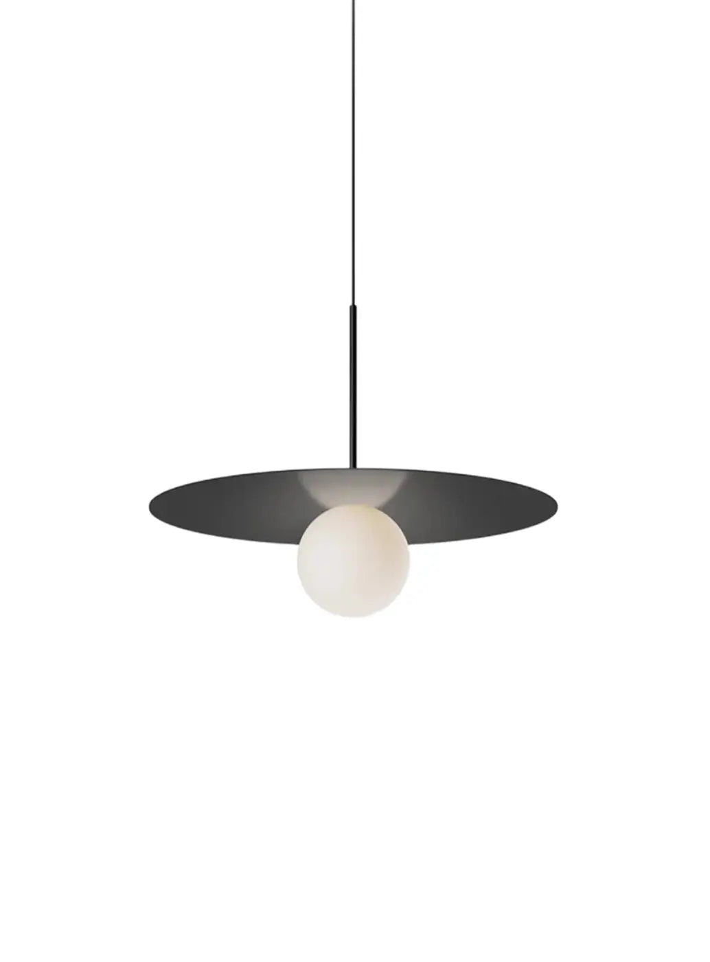Suspension Bola Disc noire, disque de 46 cm et globe en verre opale