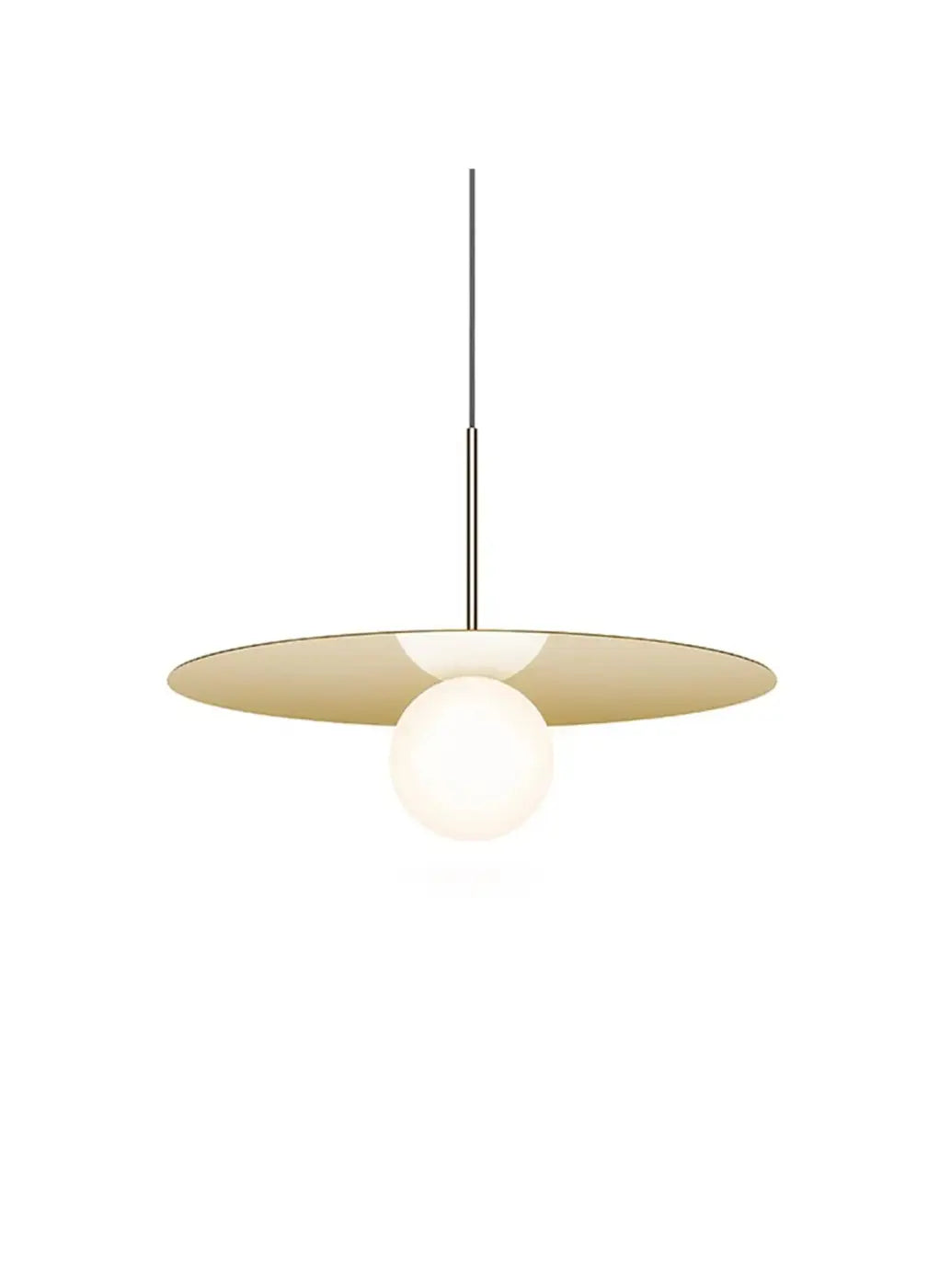 Suspension Bola Disc dorée, disque de 56 cm et globe en verre opale