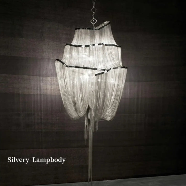 Suspension design chaînes luxe grand format style