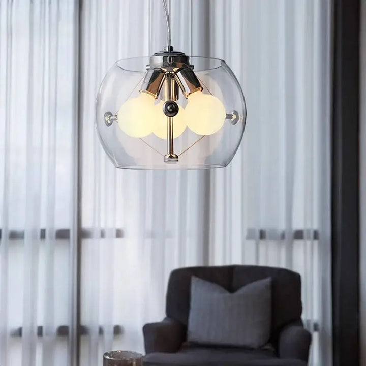 Suspension Design En Dôme De Verre À Effet Flottant

