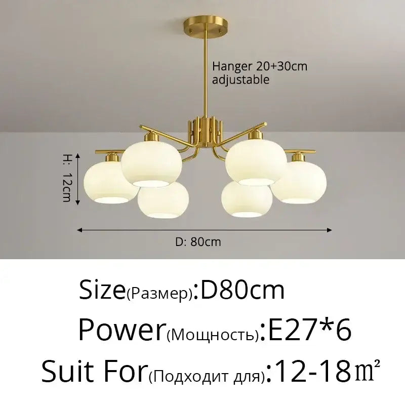 Suspension design avec globes en verre opale élégante