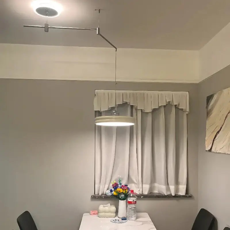 Suspension moderne à bras orientable élégant ambiance