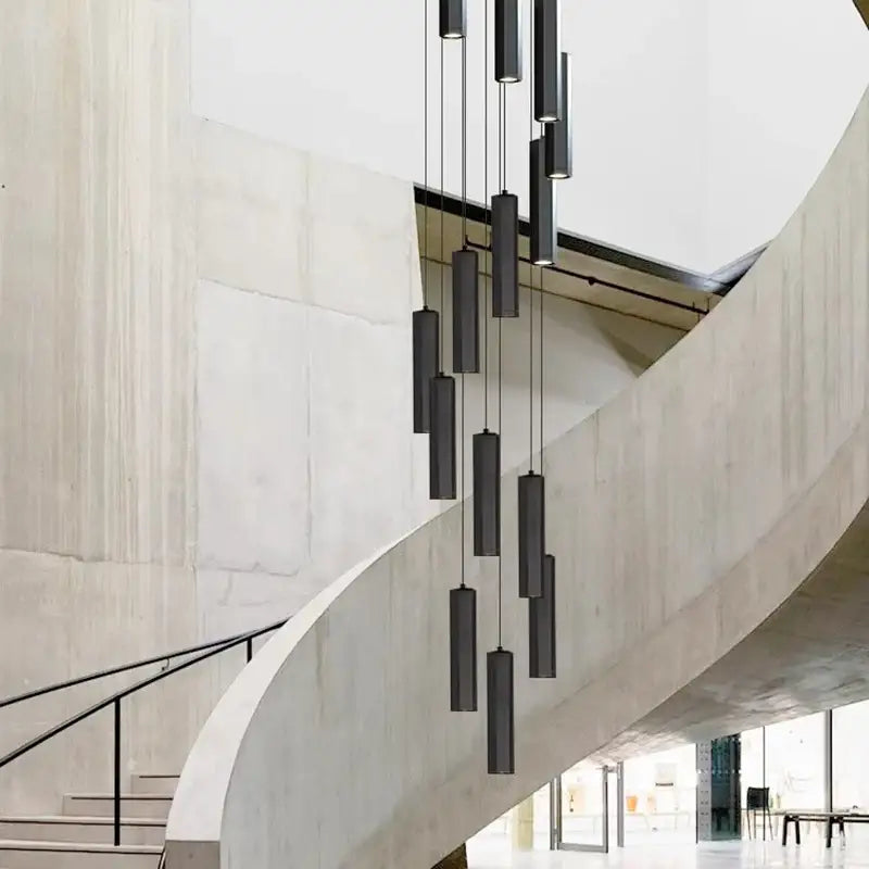 Suspension Design Moderne Cylindres Noirs Multiples Élégante