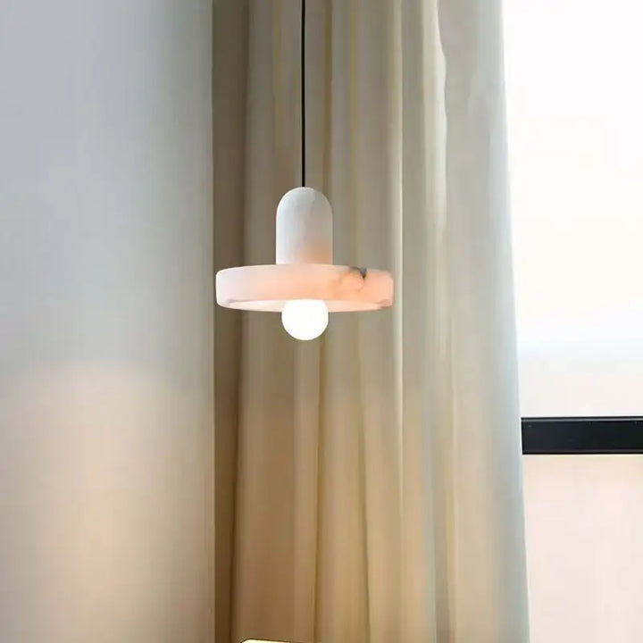 Suspension design moderne en pierre naturelle blanche

