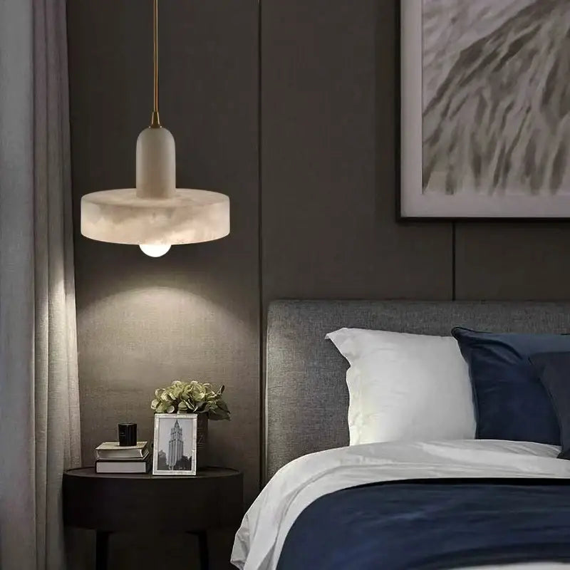 Suspension design moderne en pierre naturelle blanche

