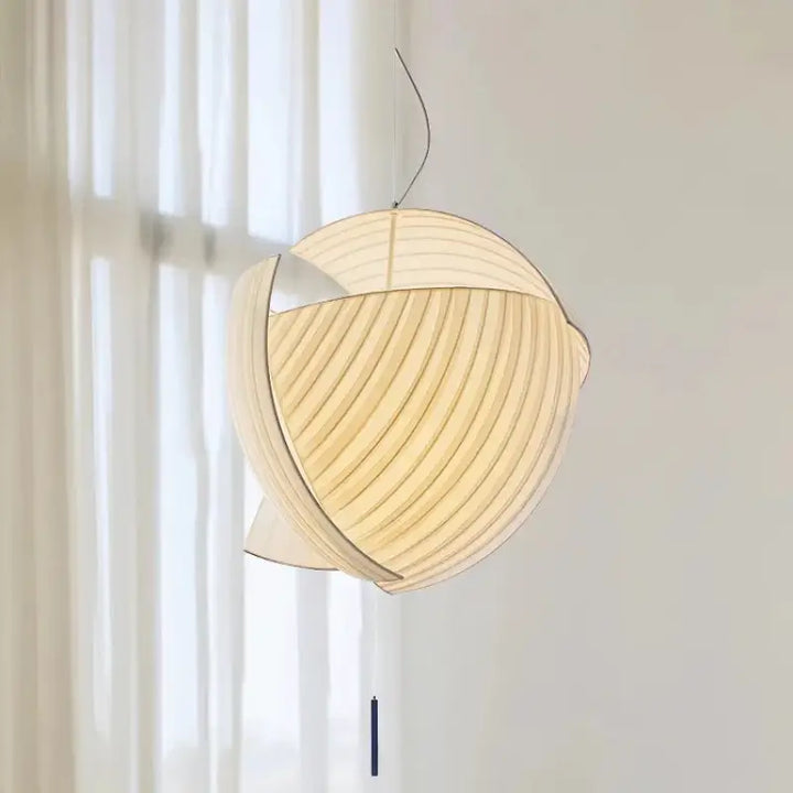 Suspension Design Moderne Sphère Blanche En Tissu Plissé