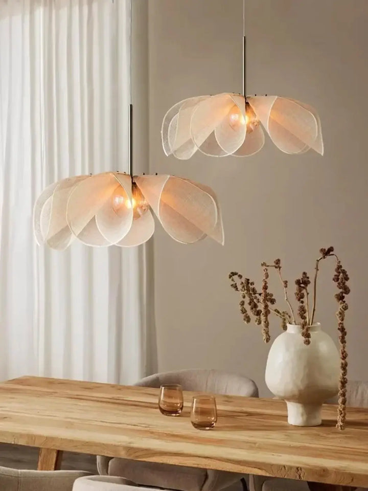 Suspension Design Pétales Tissu Beige Style Naturel Chic

