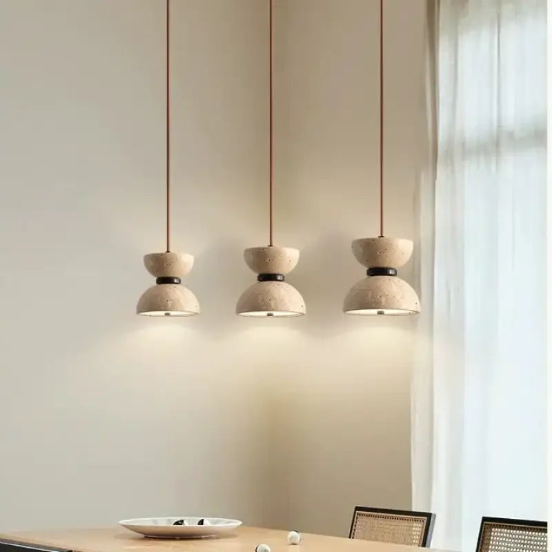 Suspension design en pierre beige luminaire led épuré