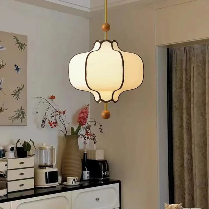 Suspension design en verre opalin style asiatique chic