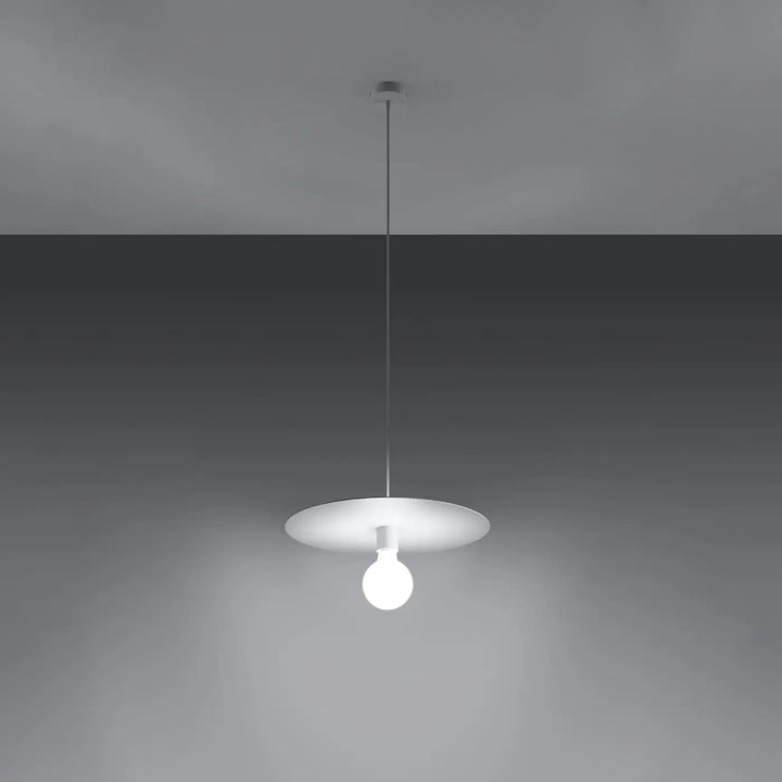 Suspension blanc allumée