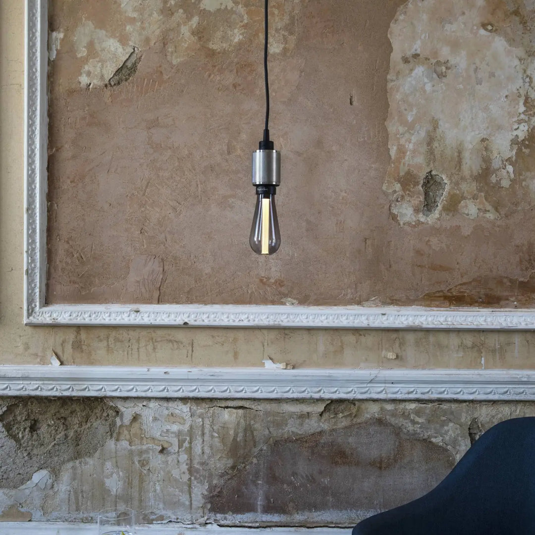 Suspension Heavy Metal à gravure quadrillée en acier #couleur_argent