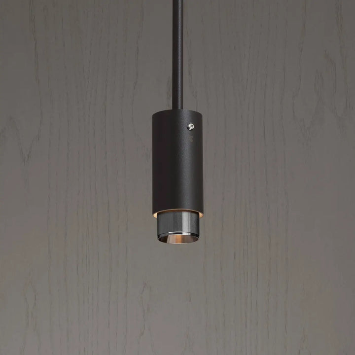 Suspension Exhaust à gravure alignée Graphite finition acier, vue 2 #couleur_argent