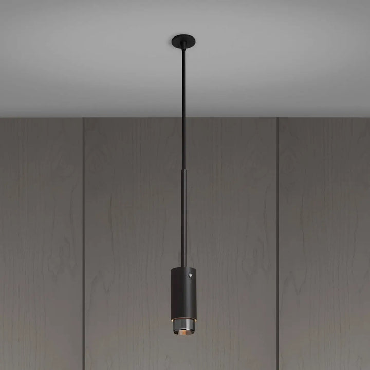 Suspension Exhaust à gravure alignée Graphite finition acier #couleur_argent