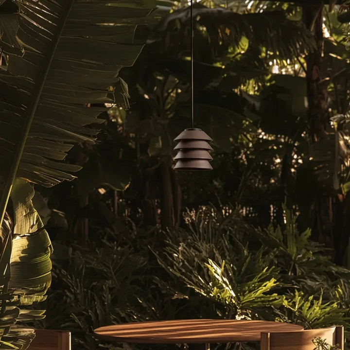 Suspension Toba marron en situation