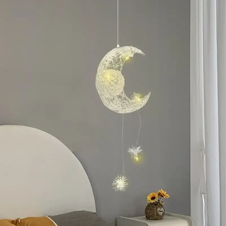 Suspension Féérique Lune Lumineuse Avec Petites Étoiles

