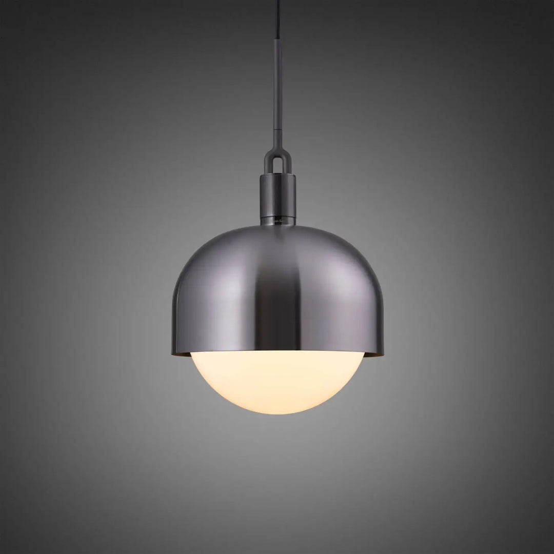 Suspension Forked Large à abat-jour et globe opale, finition grise #couleur_gris