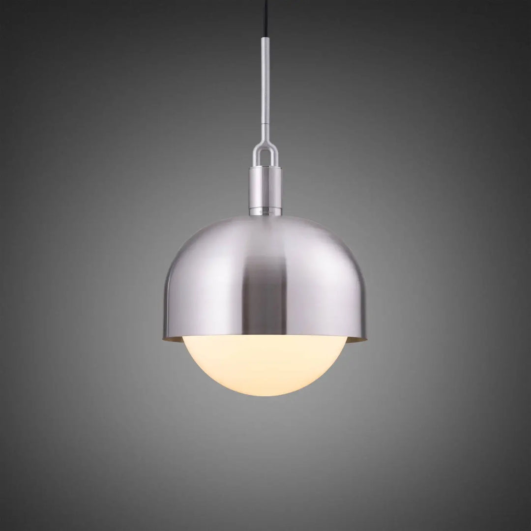 Suspension Forked Large à abat-jour et globe opale, finition acier #couleur_argent